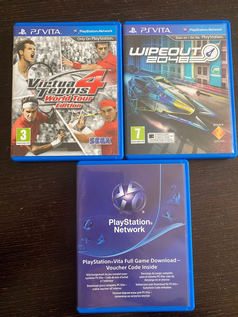 3 cajas para juegos Ps vita 