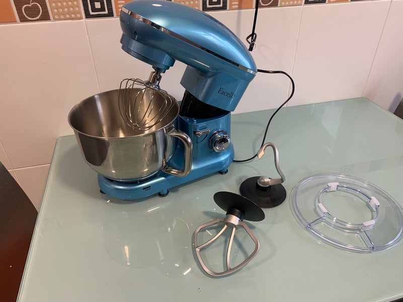 BATIDORA AMASADORA 1500W