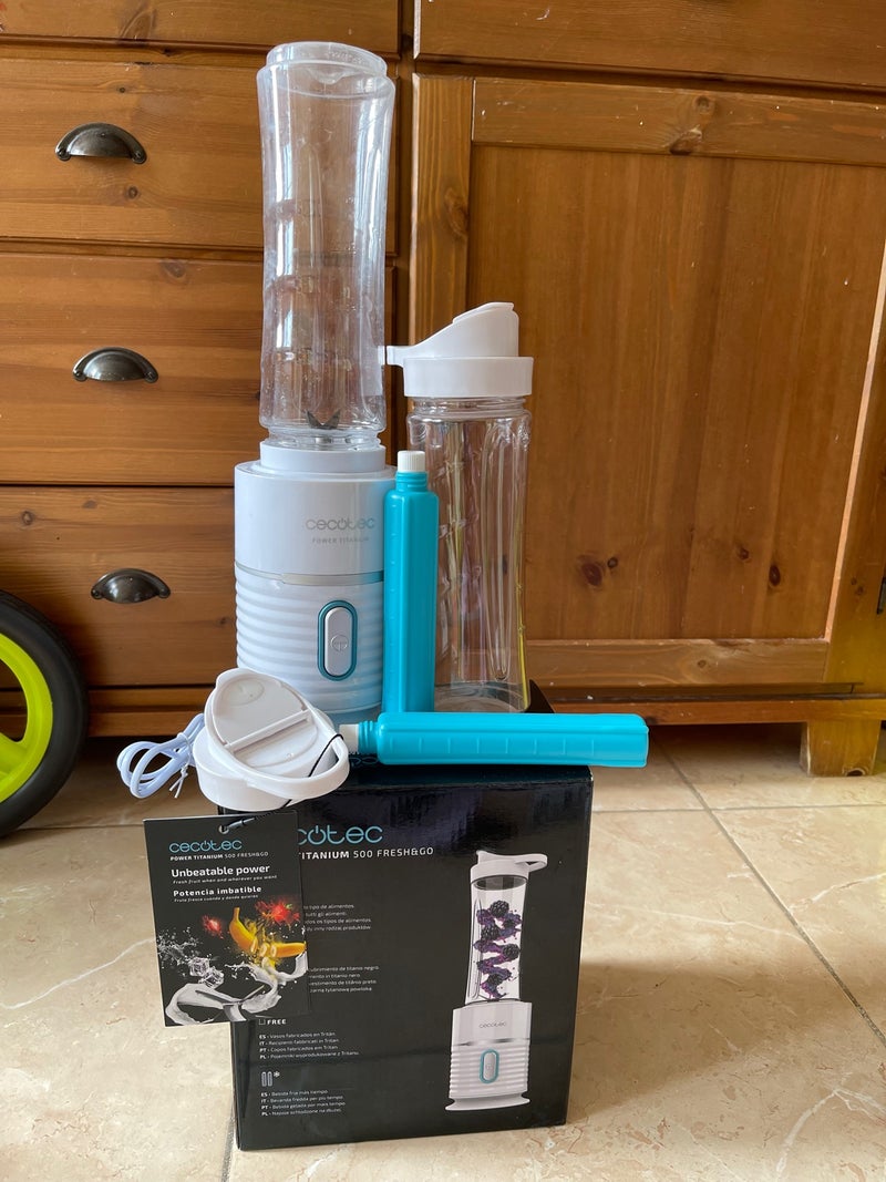 Batidora  POWER TITANIUM Fresh&Go500 (1 vez usado)