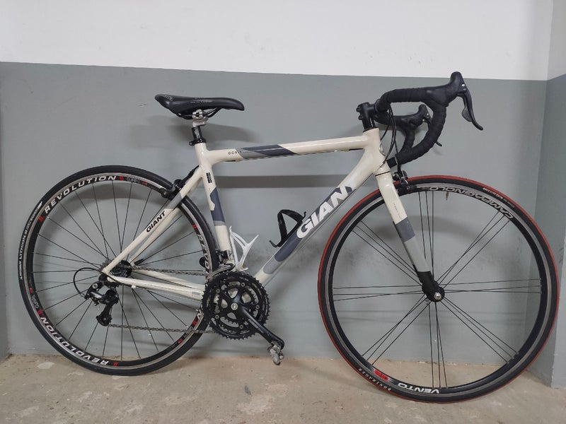 BICI CARRETERA GIANT