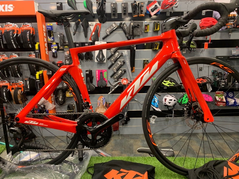 Bici carretera KTM REVELATOR LISSE