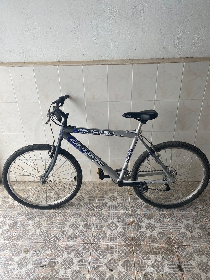 Bicicleta 26 pulgadas de aluminio como nueva  
