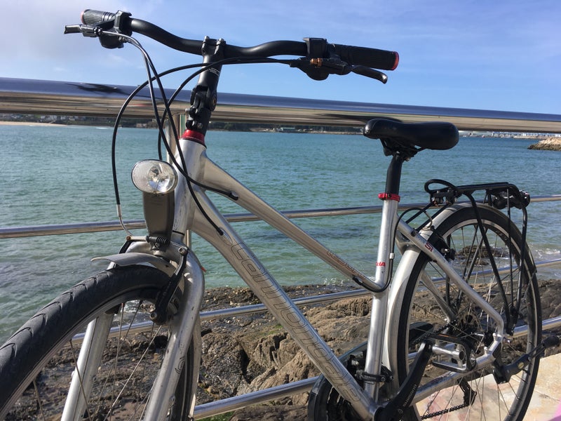 Bicicleta aluminio cannondale 