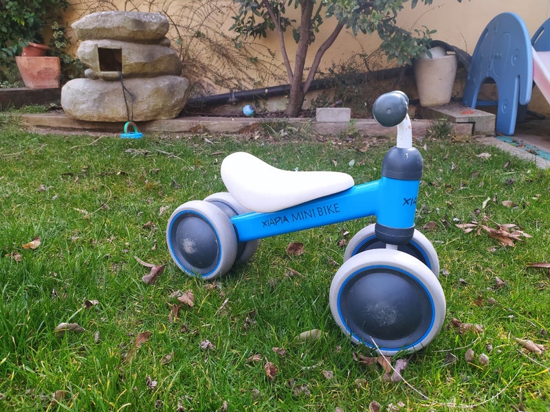 Bicicleta bebé/niño sin pedales 