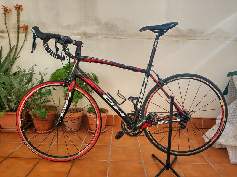bicicleta BH sphene talla L montada en 105