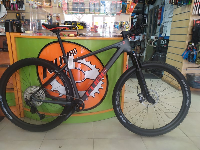BICICLETA CUBE REACTION C:62 RACE TALLA 19/L