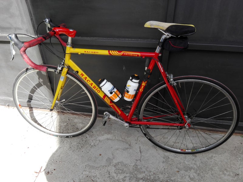BICICLETA DE CARRETERA MACARIO