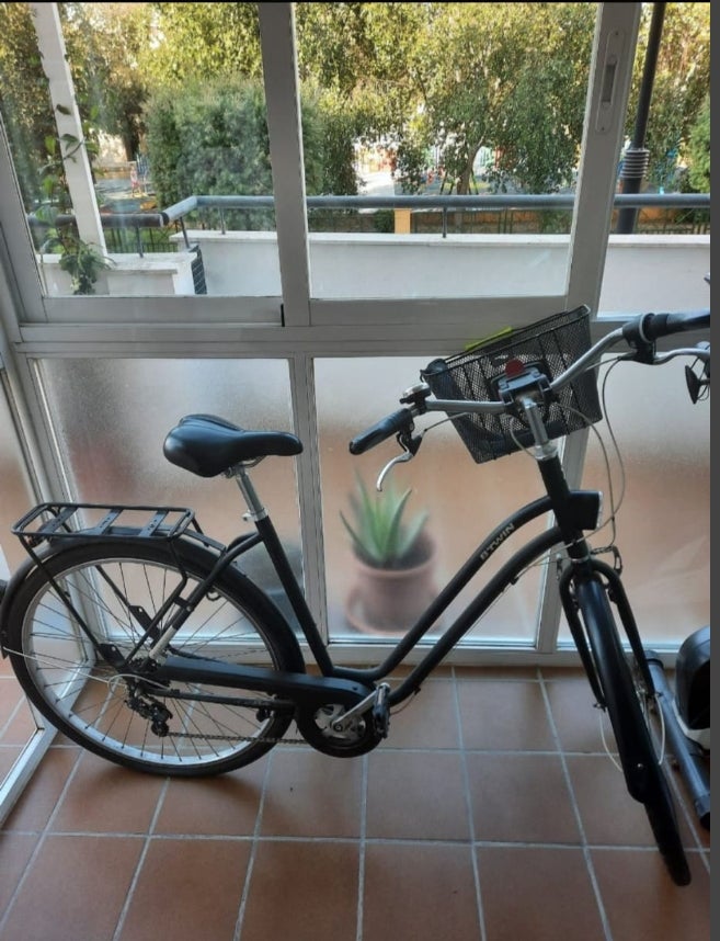 Bicicleta de mujer BTWIN
