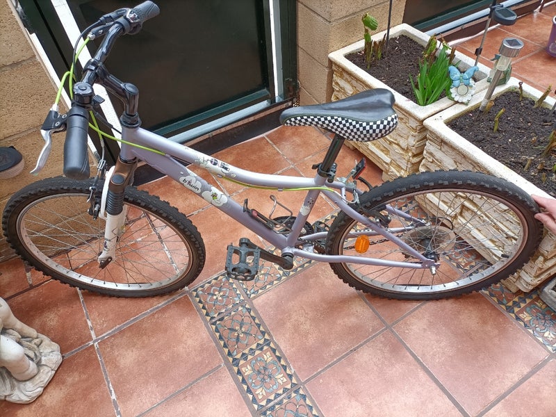 Bicicleta de niña btwin