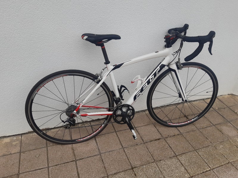 Bicicleta Felt Z85