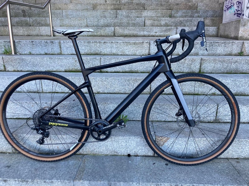 Bicicleta Gravel Carbono BMC URS 2021 Talla M 