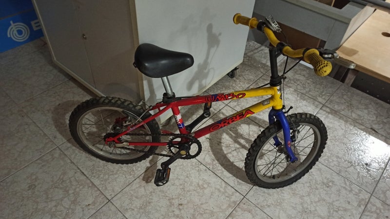bicicleta infantil + casco