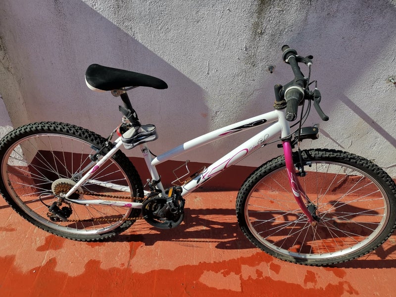 bicicleta juvenil 