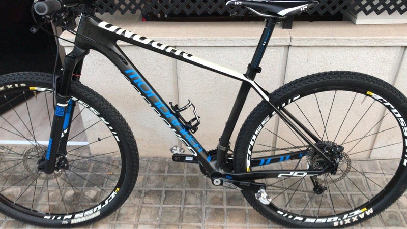 Bicicleta mondraker carbono 29