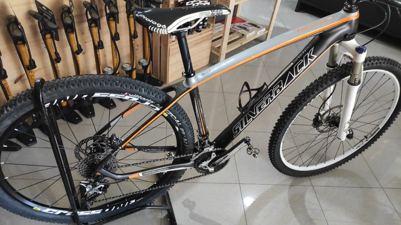Bicicleta mtb carbono