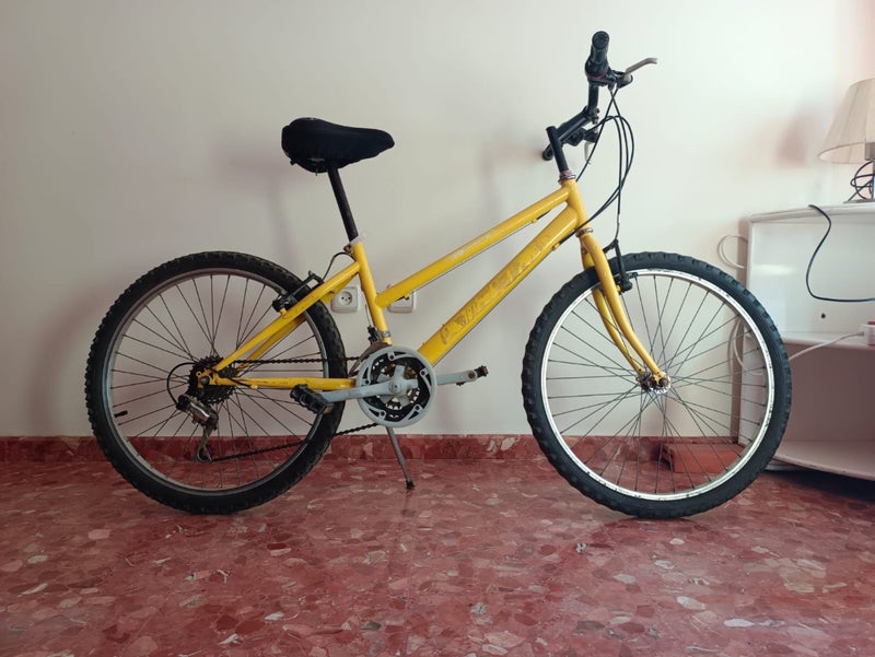 BICICLETA NIÑA/O DE MONTAÑA AMARILLA