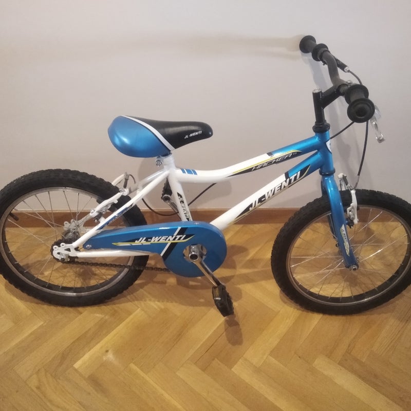 Bicicleta niño. Rueda 18