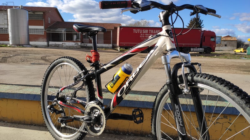 BICICLETA ORBEA TUAREG TALLA S. PERFECTO ESTADO