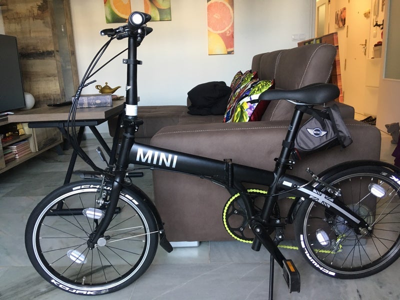 Bicicleta plegable Mini-BMW a estrenar