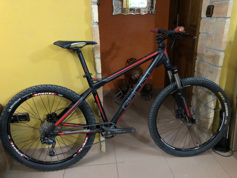 Bici Ghost SE2