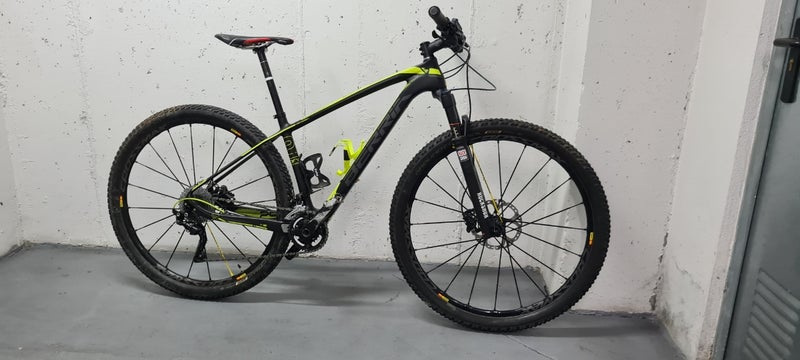bici mtb Berria Bravo 2.2 carbono 29er