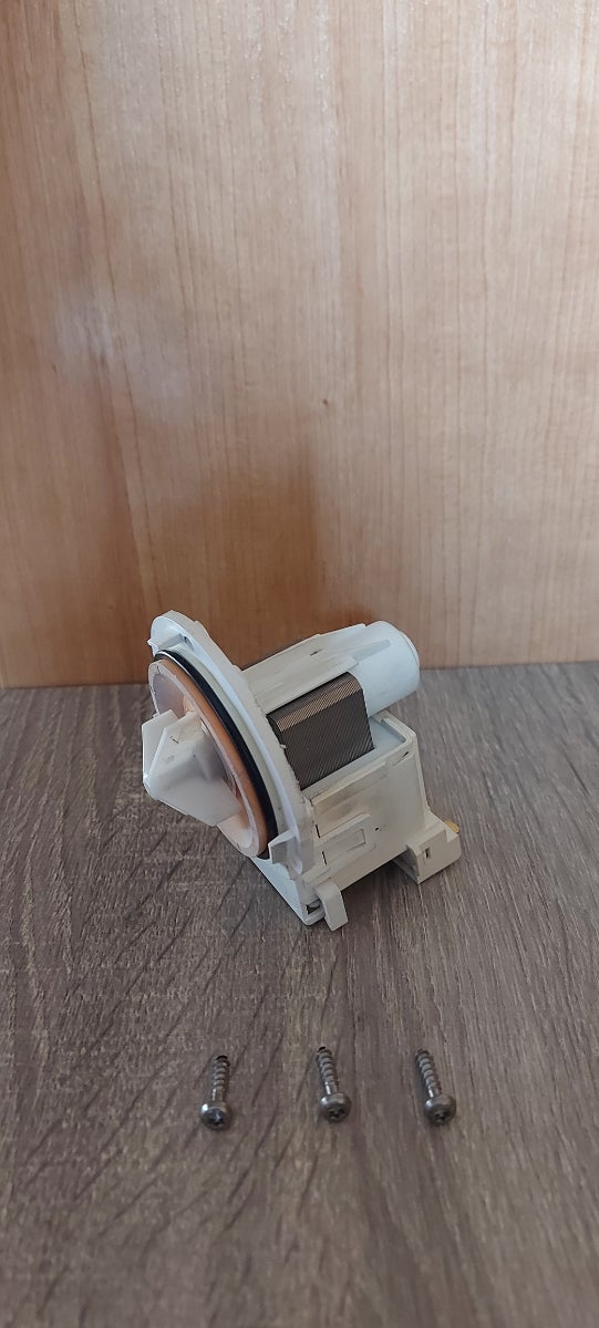 Bomba de desagüe lavadora Zanussi