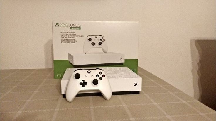 Consola Xbox One S All Digital 1TB.