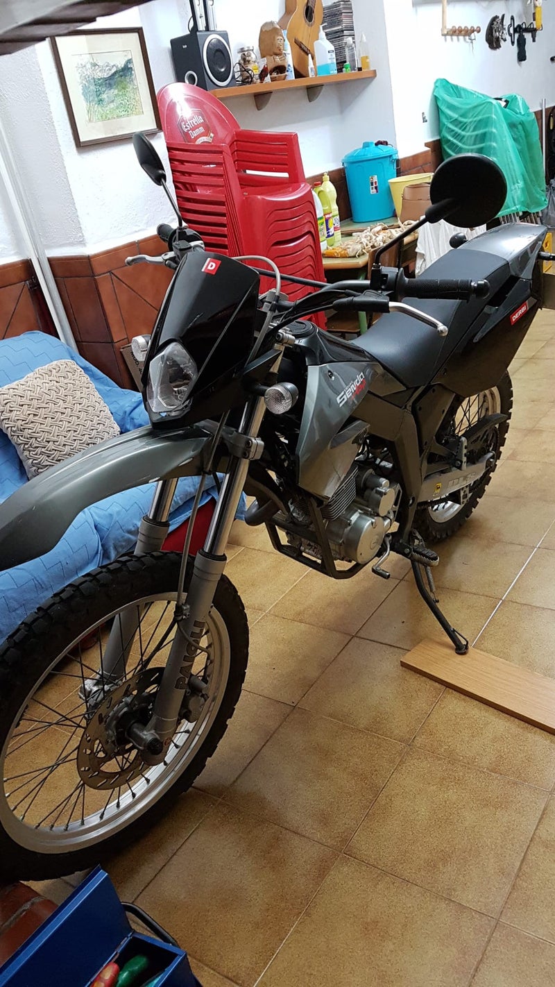 Derbi Senda 125 Enduro Motor Honda 4 tiempos