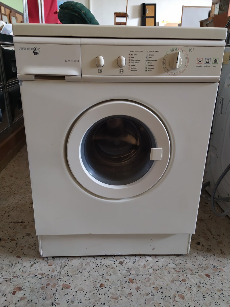 LAVADORA AVANTAGGE 5 KG.