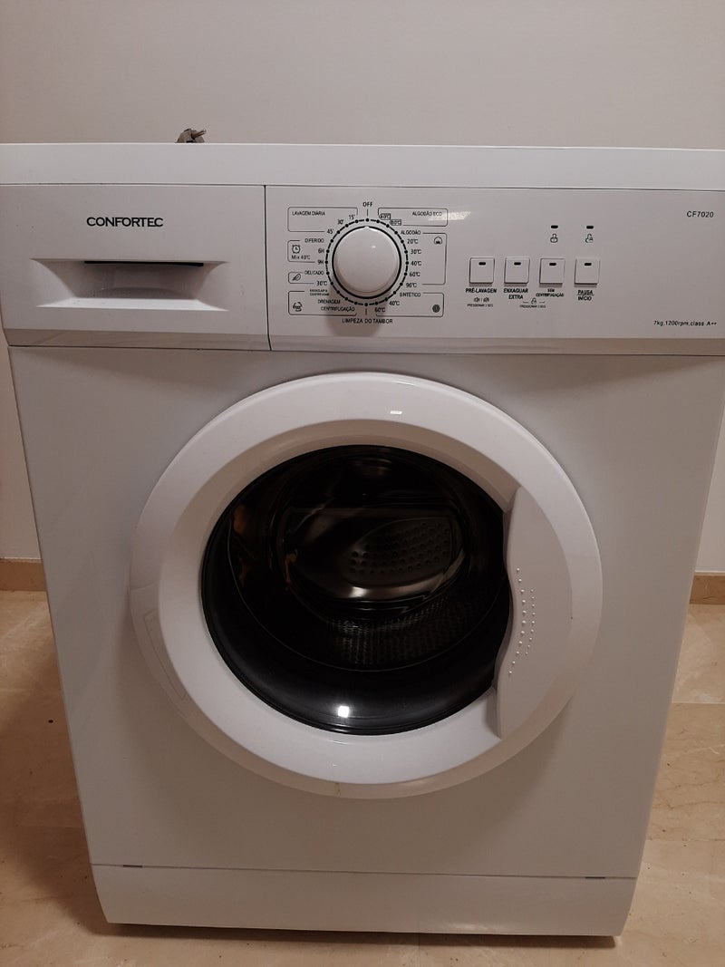 Lavadora CONFORTEC CF7020