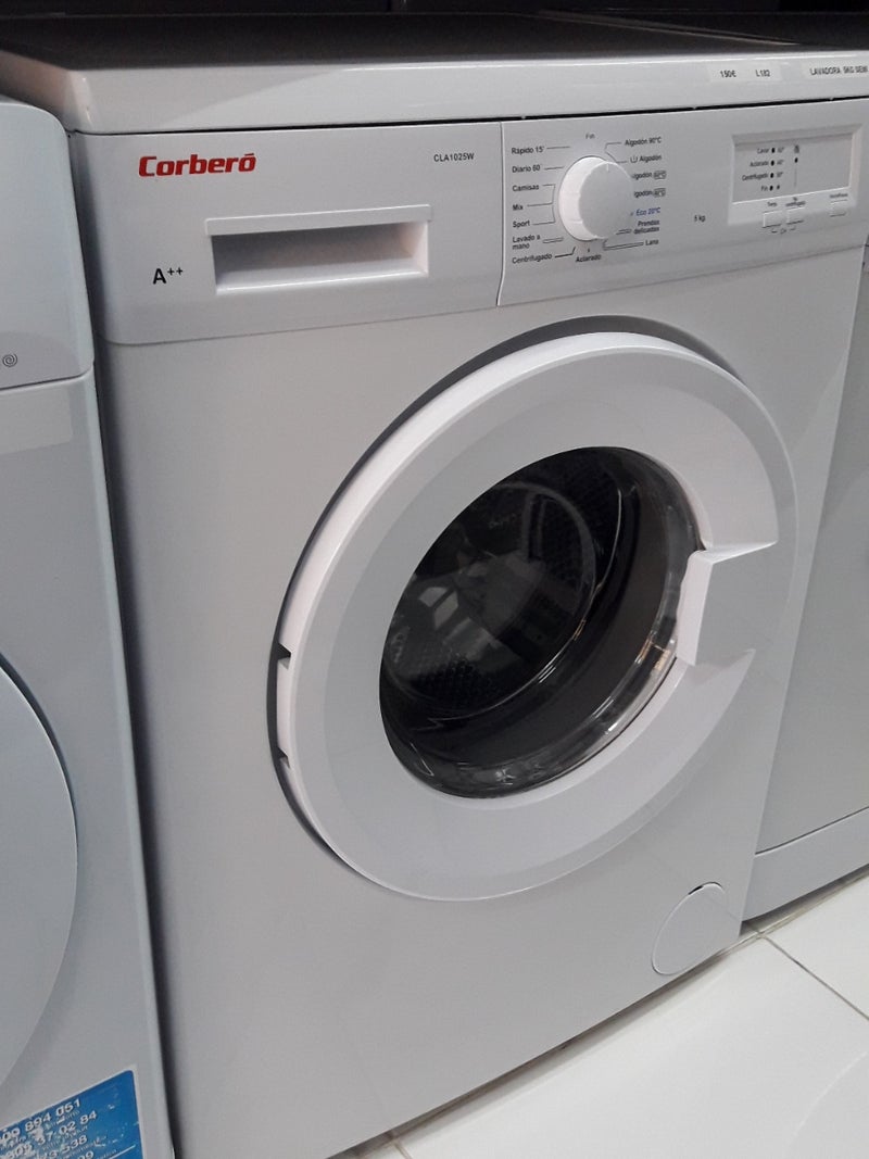 Lavadora Corbero semi nueva 