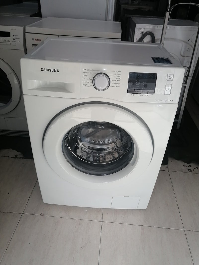 Lavadora Samsung de 6kg clase A 