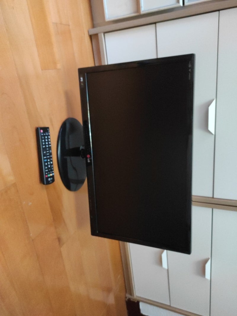 LED smart TV 24 