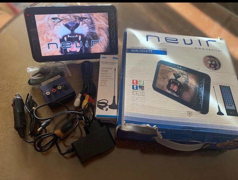 Mini Tv Portatil Nevir Nvr-7012