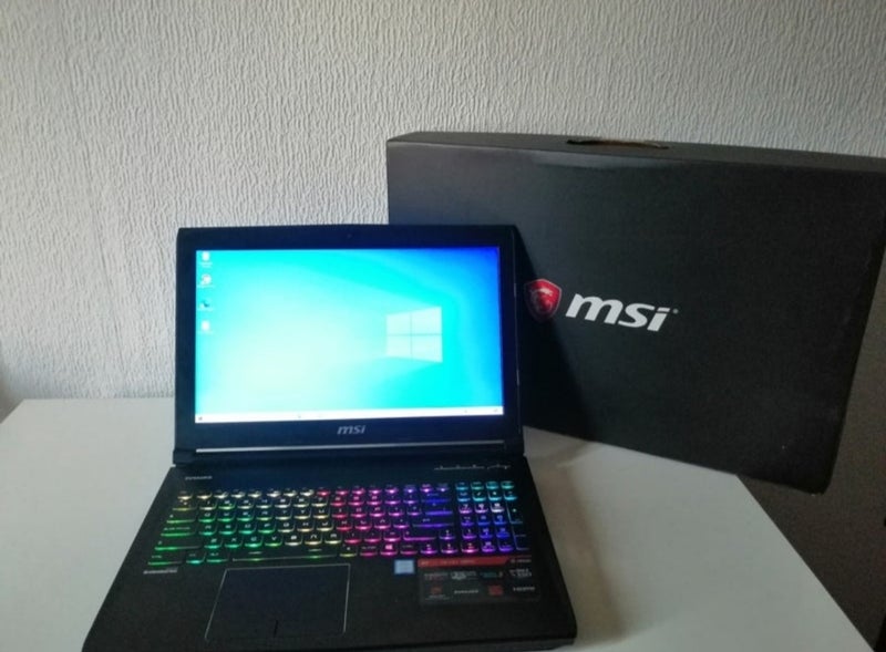 MSI GT63 titan 8Rg el portátil para juegos perfect