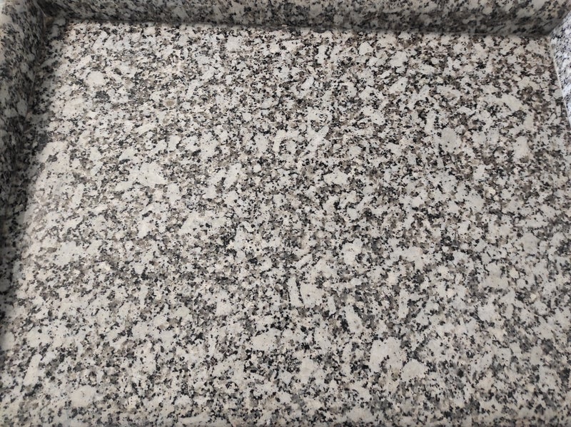 Mueble bajo de cocina con mármol