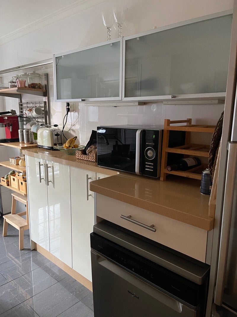 Muebles cocina altos y bajos +encimera Silestone