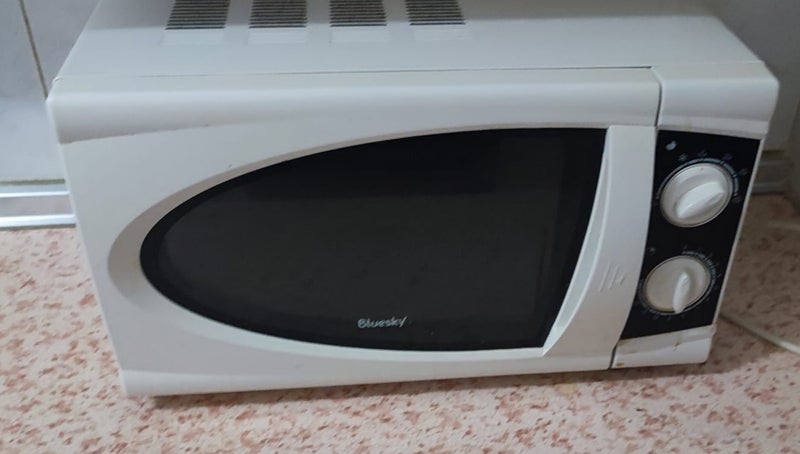 Nevera,lavadora y microondas