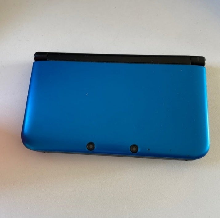 Nintendo 3 DS Xl