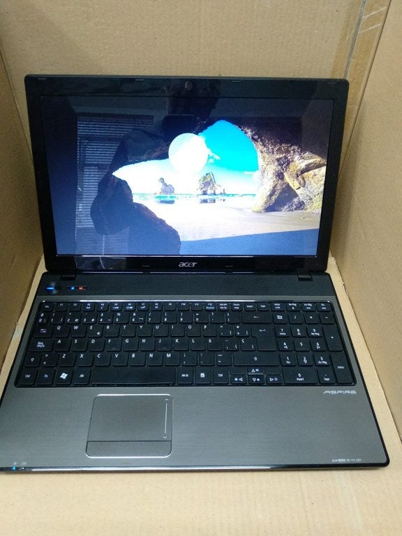 Ordenador portatil ACER ASPIRE 5741G (758)