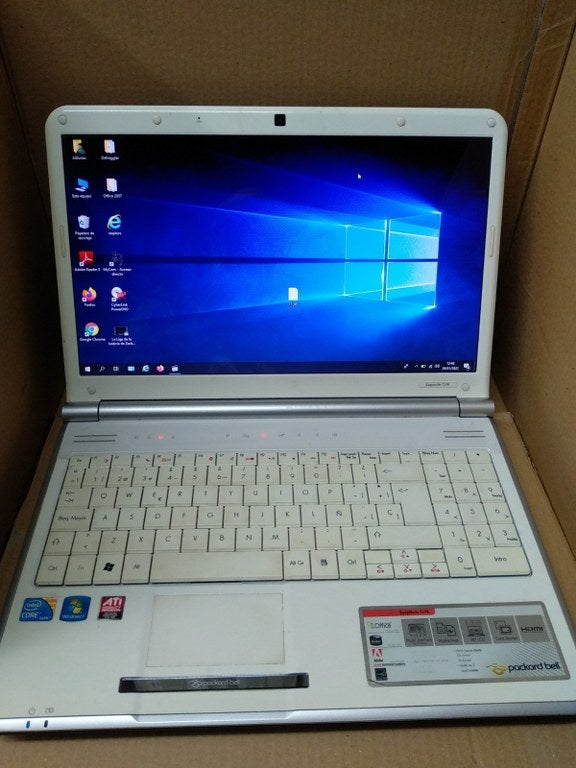 Ordenador portatil PACKARD BELL EASYNOTE (722)