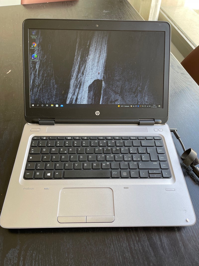 Portatil hp probook 645 AMD A6 8gb ram 500gb disco