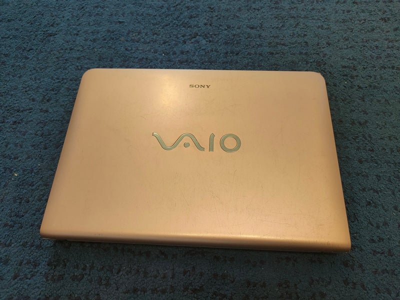 Portatil Sony Vaio de 14 pulgadas color rosa