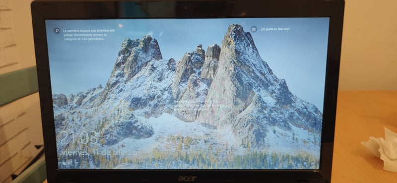 Portátil Acer Aspire 5733Z