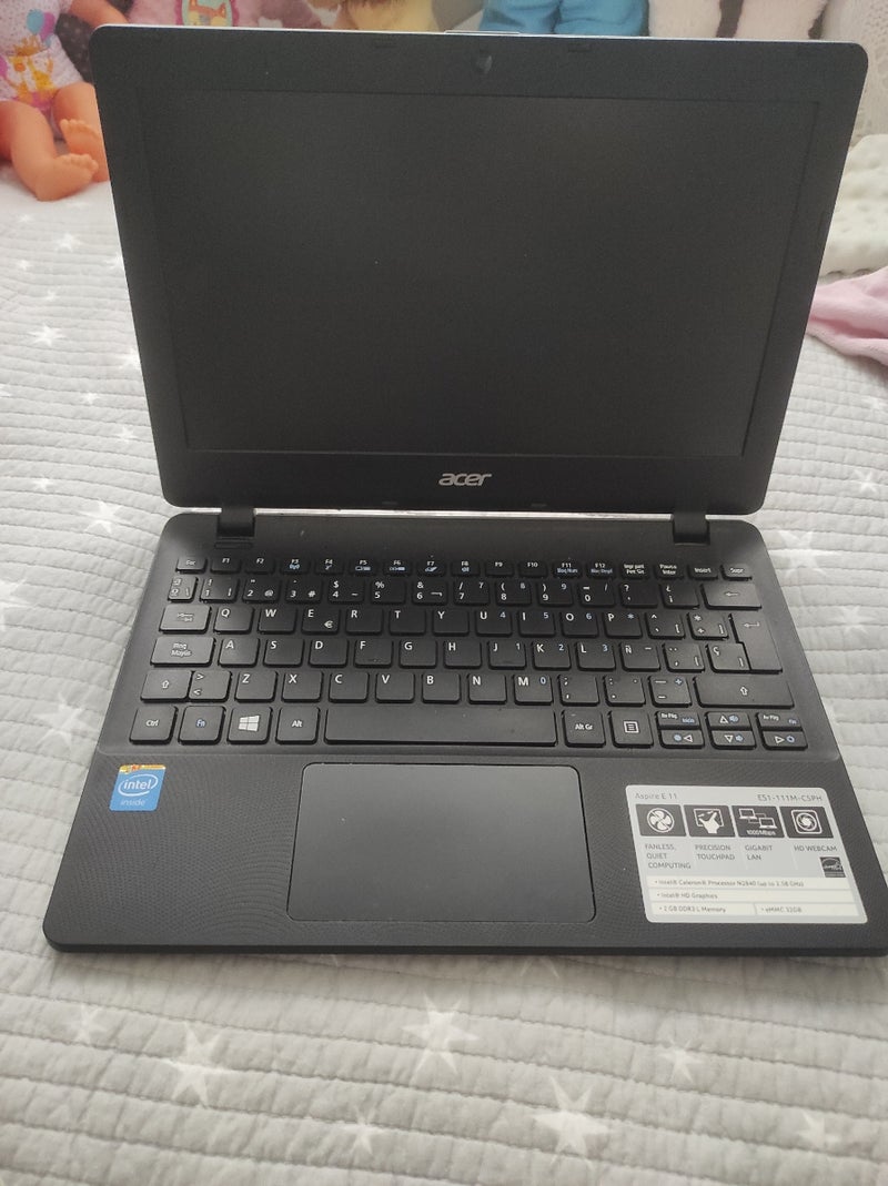 Portátil Acer Aspire ES1-11,  11.6