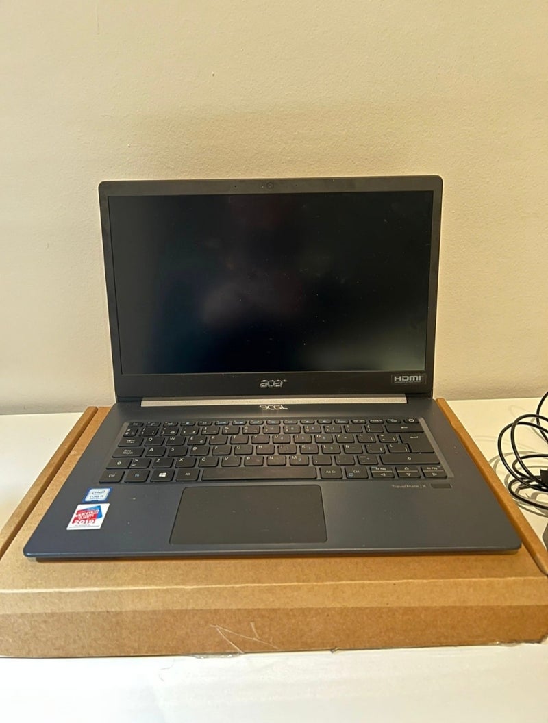 Portátil Acer Travel Mate