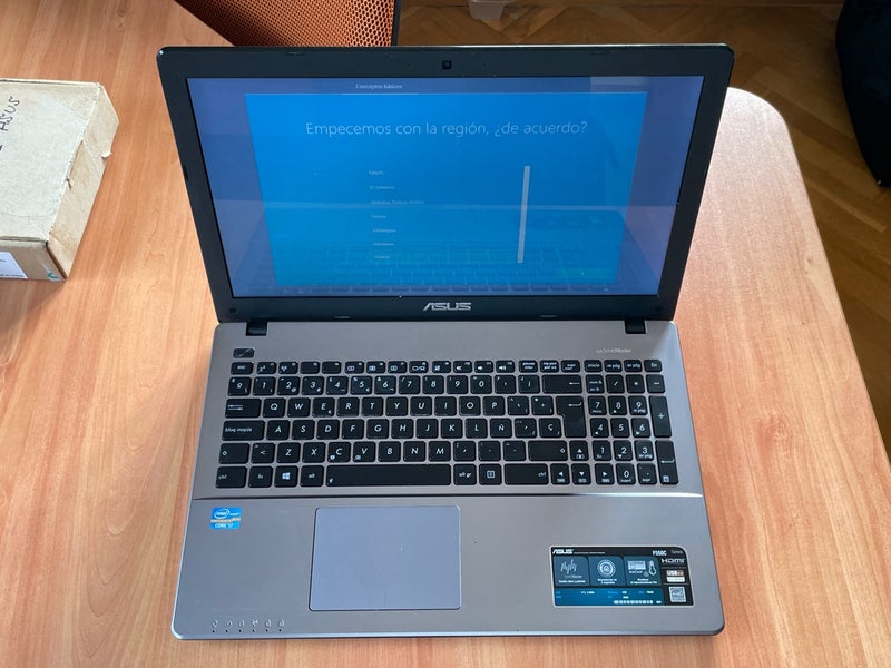 Portátil ASUS 15,6