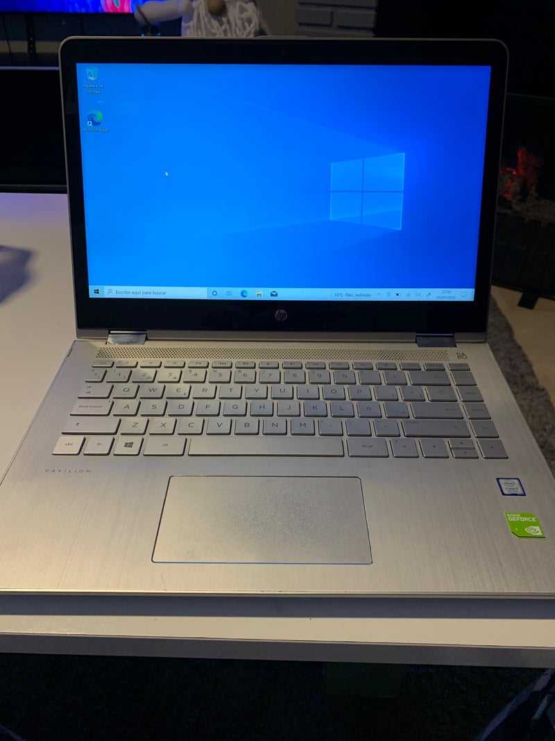Portátil convertible HP 14-BA025NS X360
