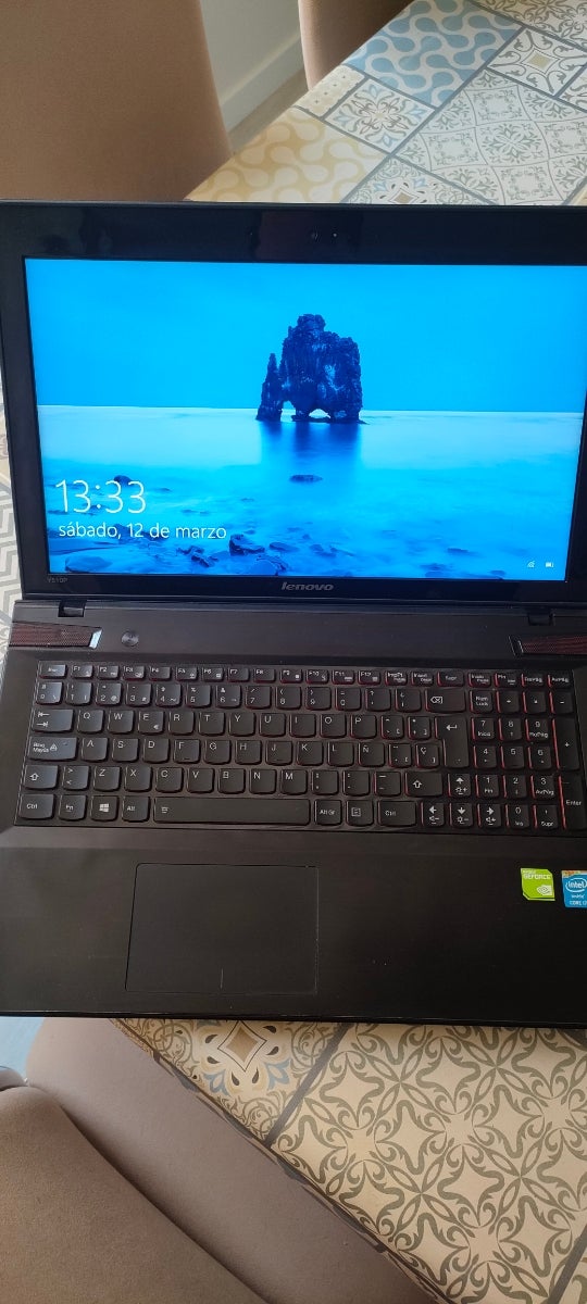 Portátil Lenovo i7, 2,4ghz, 16gb ram