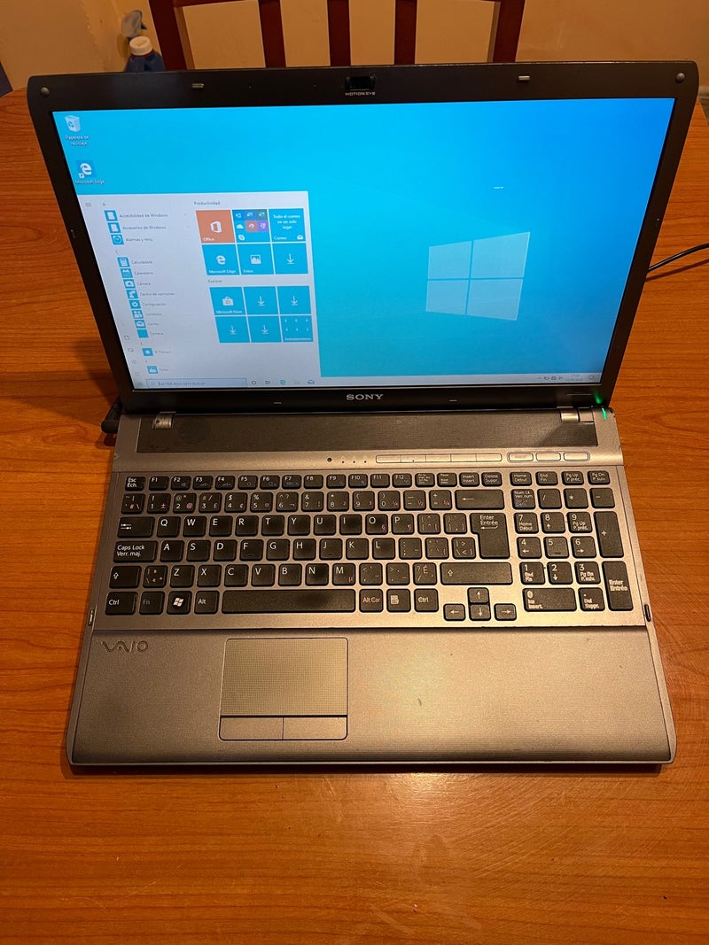 Portátil Sony vaio i5